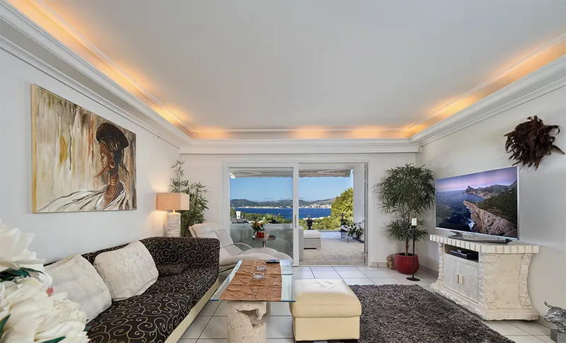 5 bedroom villa with sea views in Santa Ponsa More — photo 12