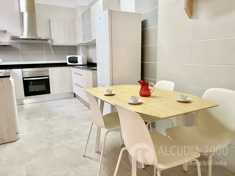 Town House — photo 3