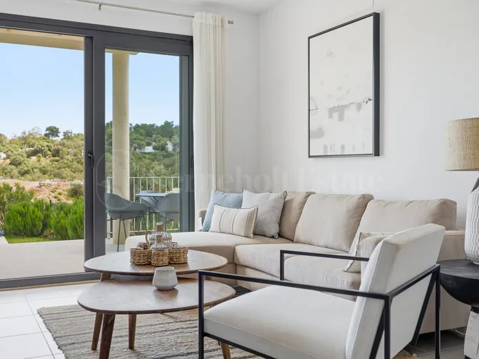 Sunrise Bay Residences, Cala Romantica — photo 1