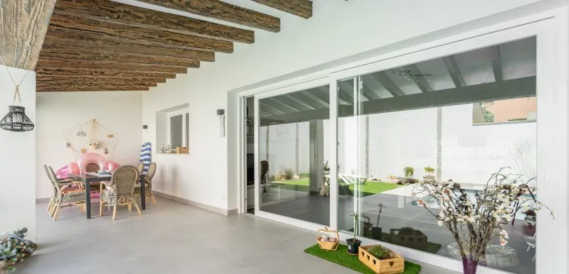 Village house with pool in Campos — 240 m², 5 bedrooms, two independent floors — photo 8