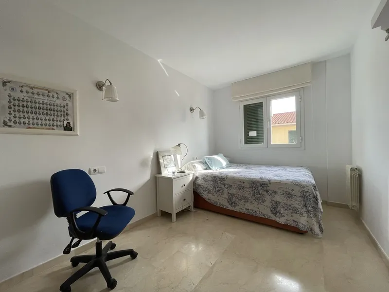 Apartment with elevator and parking — photo 4