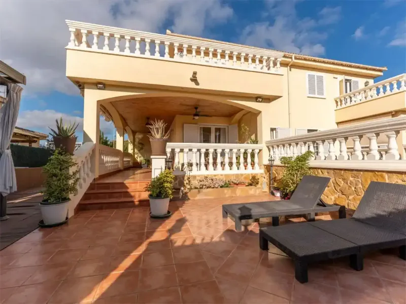 SE VENDE CHALET PAREADO - DE PARTICULAR A PARTICULAR. — photo 1