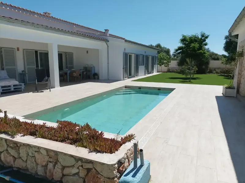 Chalet en zona muy tranquila de Sa Rapita, con mucha privacidad, buen estado de conservación y construida con materiales de alta calidad, ae — photo 1