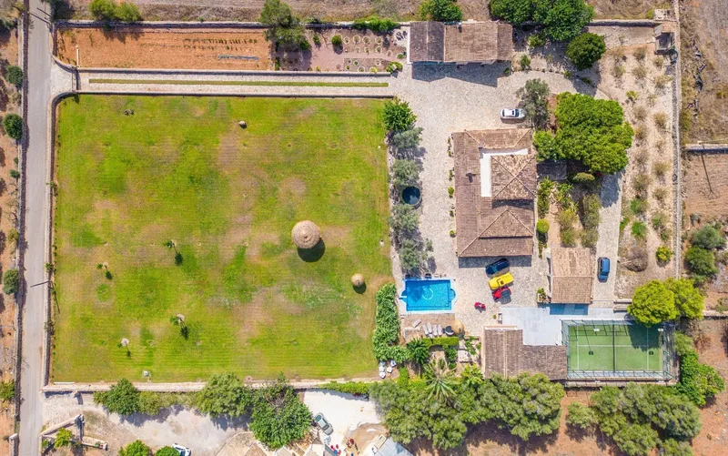 Spectacular detached chalet in Santa Margalida — photo 1