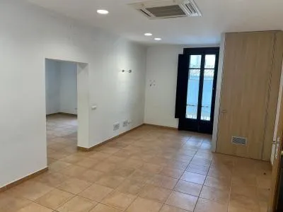 Office - Palma de Mallorca (Sindicat), Built Surface 130m², Terrace Size 9m², Lift — photo 3
