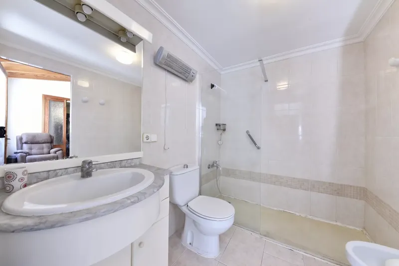 3-bedroom flat in Fartáritx with large terrace — photo 10