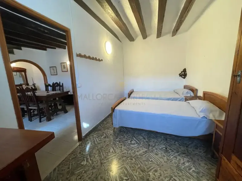 Discover the authentic Mallorcan charm with this village house in Pollença, located in a privileged location next to the iconic Pont Roma — photo 7