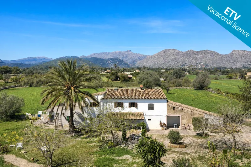 Detached Villa in Pollença — photo 1