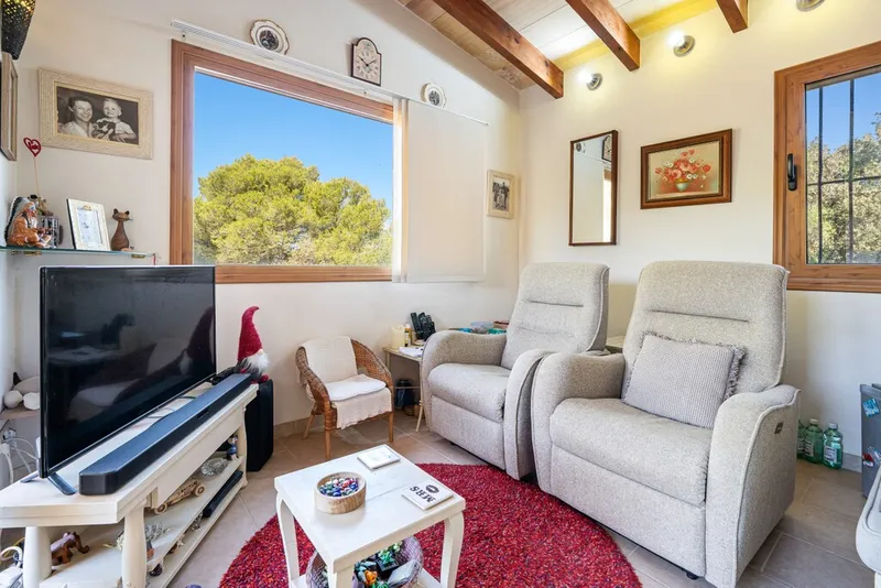 Quiet location country property for sale in Alcudia with private pool and sunny terraces — photo 7