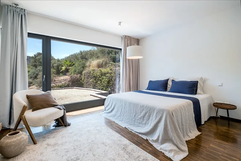 Spectacular Newly Built Villa with Pool and Holiday Licence in Son Vida — photo 4