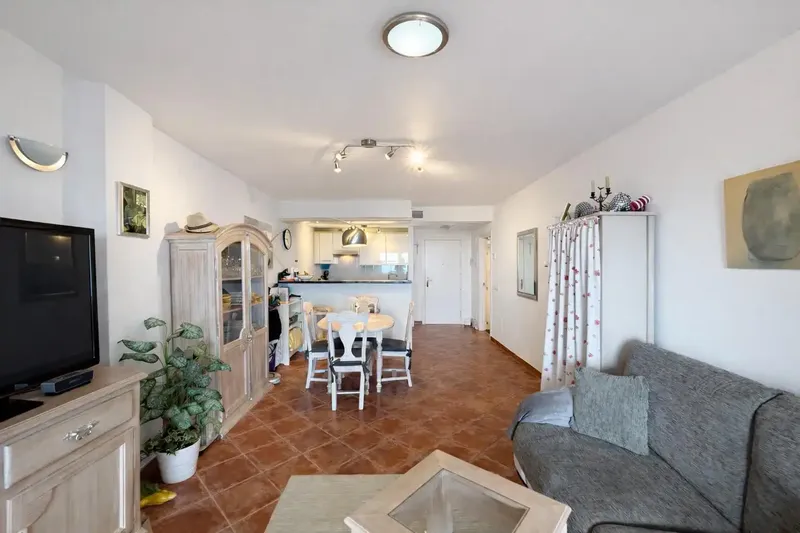Apartment on third floor with large terrace, sea views in Cala Pi – A unique opportunity in the south of Mallorca — photo 6