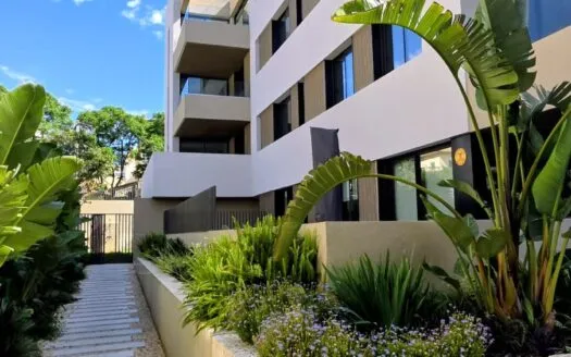 Elegant garden apartment with pool access in Son Armadams, Palma – for sale — photo 2