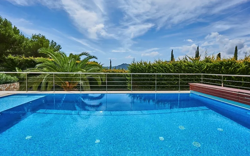 Modern south facing villa with vacation rental license, next to the golf club of Canyamel — photo 3