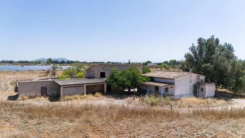 Rustic estate for sale — photo 2