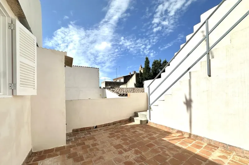 Spacious and bright house in Porreres — photo 4