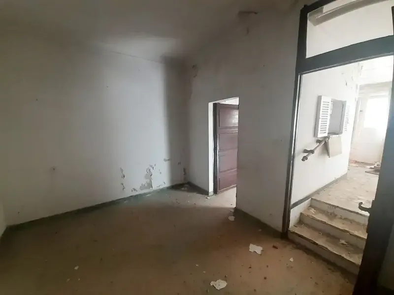 Townhouse with free ceiling to renovate in exclusive area of Son Espanyolet in Palma — photo 5