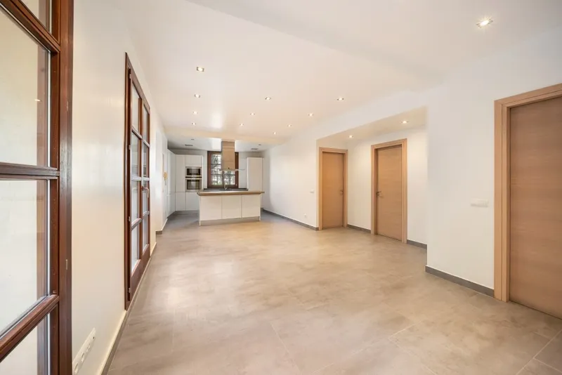 Charming property apartment for sale in La Calatrava with interior courtyard and good road access — photo 3