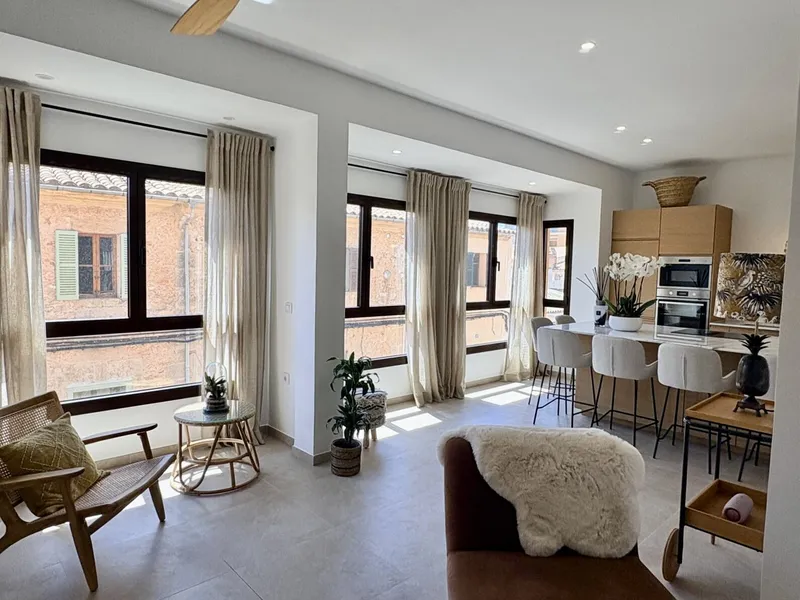 Renovated village house with style and terrace, Campos — photo 7