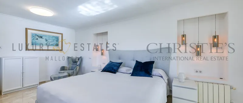 Spacious villa in Costa d'en Blanes with sea views and pool — photo 9
