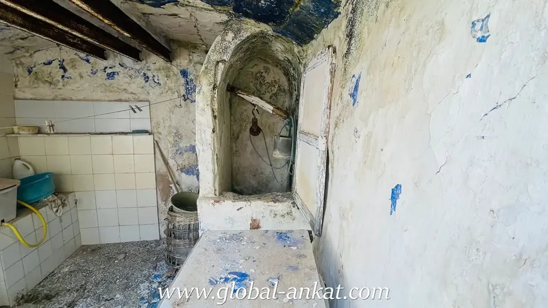 Corner house to renovate in Felanitx, with a building of 187m2 on a plot of 202m2. — photo 8