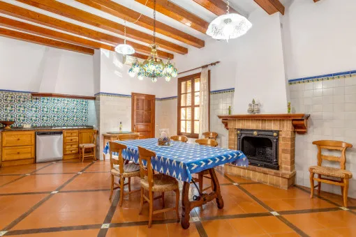 Campos, magnificent 17th-century village house in the center of Campos — photo 7
