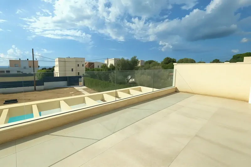 Exclusive villa for sale in Cala Pi, impressive for its modern design, high-quality furniture and quiet location in Torrent — photo 6