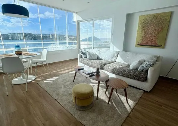 Flat / apartment in Calle Martín Ros García, 18, Magaluf, Calvià — photo 1