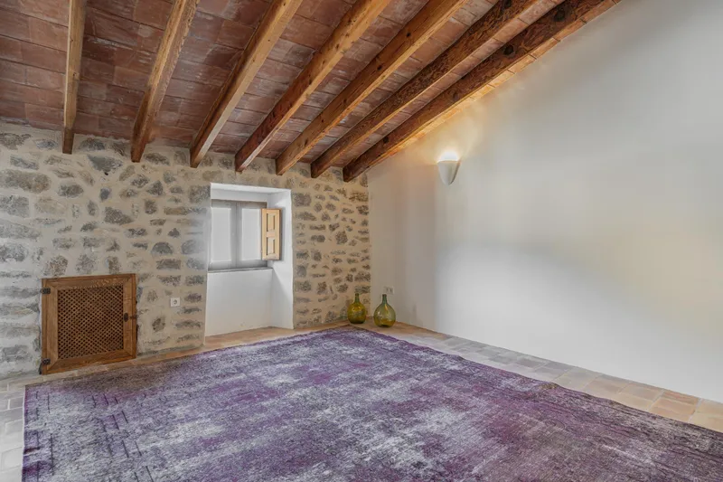 Traditional house in Puigpunyent — photo 10