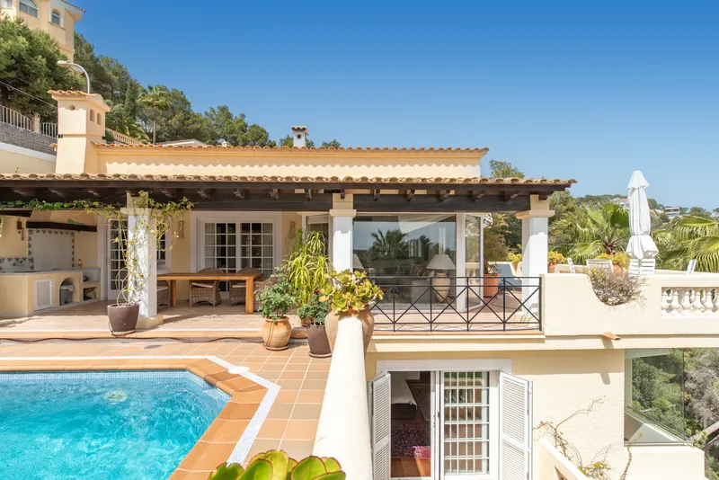 Mediterranean villa for sale in Costa de la Calma with partial sea views — photo 7