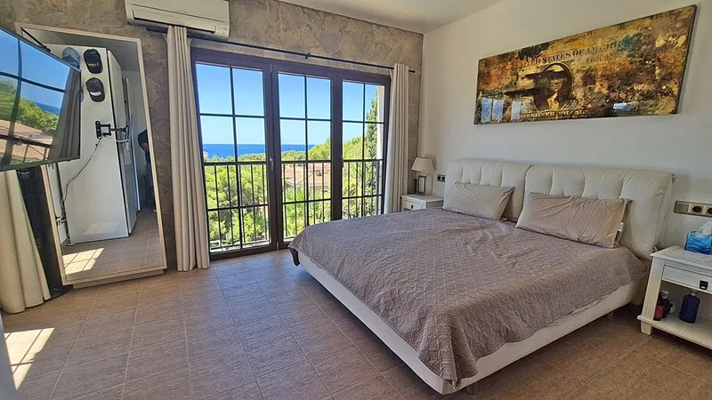 Sea view villa in Costa de la Calma — photo 9
