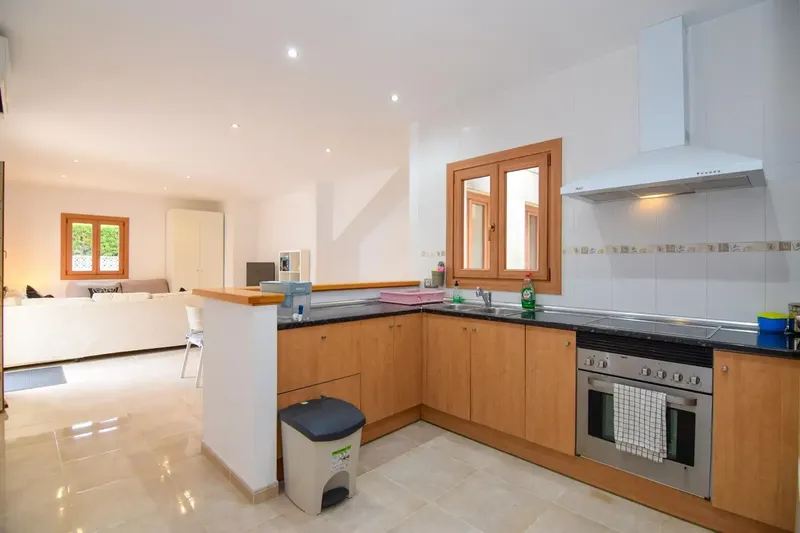 Discover this charming ground floor apartment that combines comfort, style and a privileged location in one of the quietest areas — photo 10