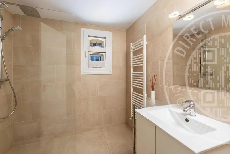 260707 – Exclusive Penthouse with Panoramic Sea & Marina Views — photo 10