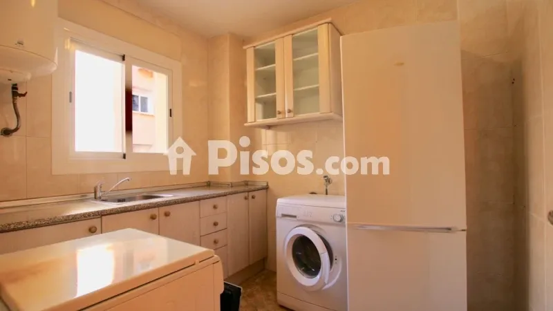 Apartment on Carrer de la Pedrera — photo 3