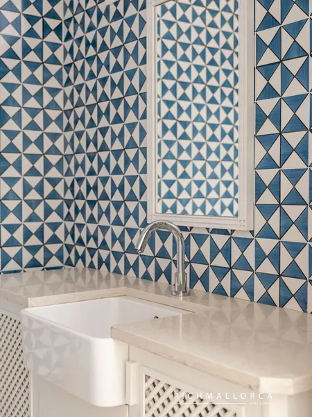 Charming Mediterranean Villa with Pool near the Sea in Cas Català — photo 7