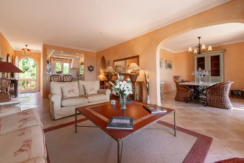 Magnificent property in Calonge, southeast Mallorca, just 5 minutes from the best beaches — photo 7
