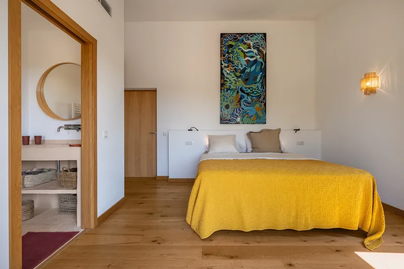 Single-story country house near Ses Salines with high level of privacy — photo 12