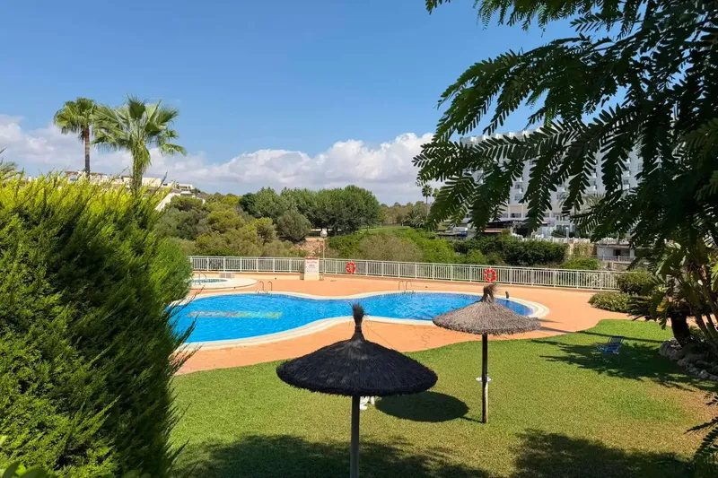 Ground floor flat with the charm of a house of your own in Cales de Mallorca — photo 3