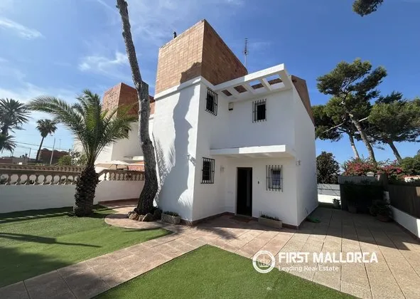 Semi-detached house in Can Pastilla, Palma de Mallorca — photo 1