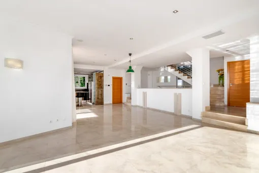 Santa Ponsa, stunning sea view villa with dreamlike sun terraces — photo 12