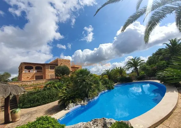 Estate in Son Servera — photo 1