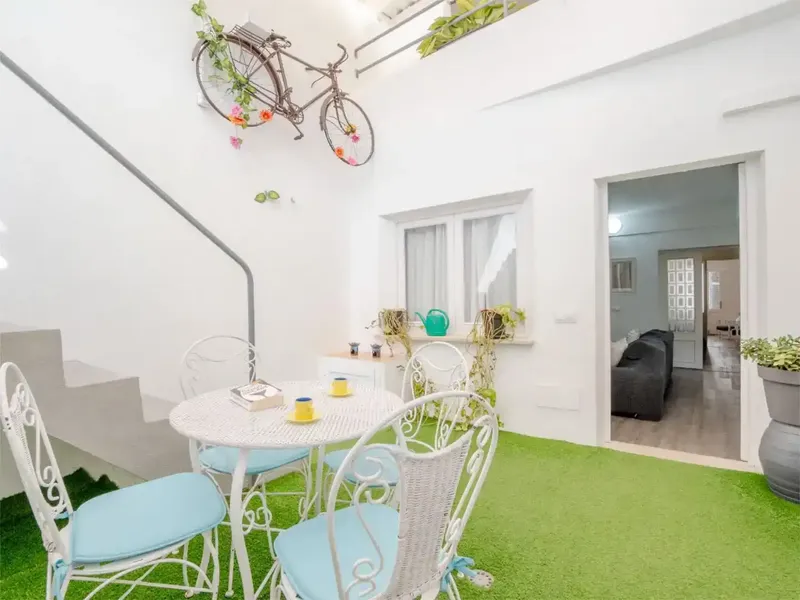 Se vende una casa de pueblo con ETV para 6 huespedes. La casa ha sido renovada hace 6 años y ofrece 2 plantas con 2 dormitorios y 2 bañis en — photo 6