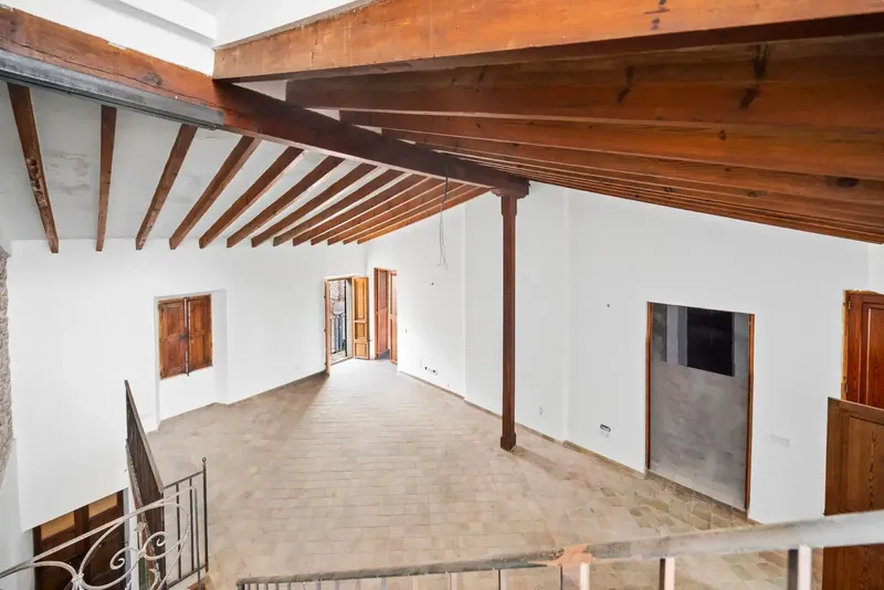 Beautiful renovated house in Biniamar with interior tourist license, allowing short-term and per-room rental, with 302 — photo 12
