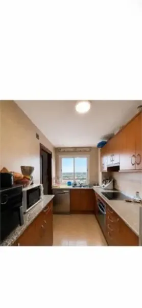 Bright 85 m2 penthouse with 3 bedrooms, 1 bathroom, separate kitchen, large living-dining room and spectacular 50 m2 terrace — photo 9