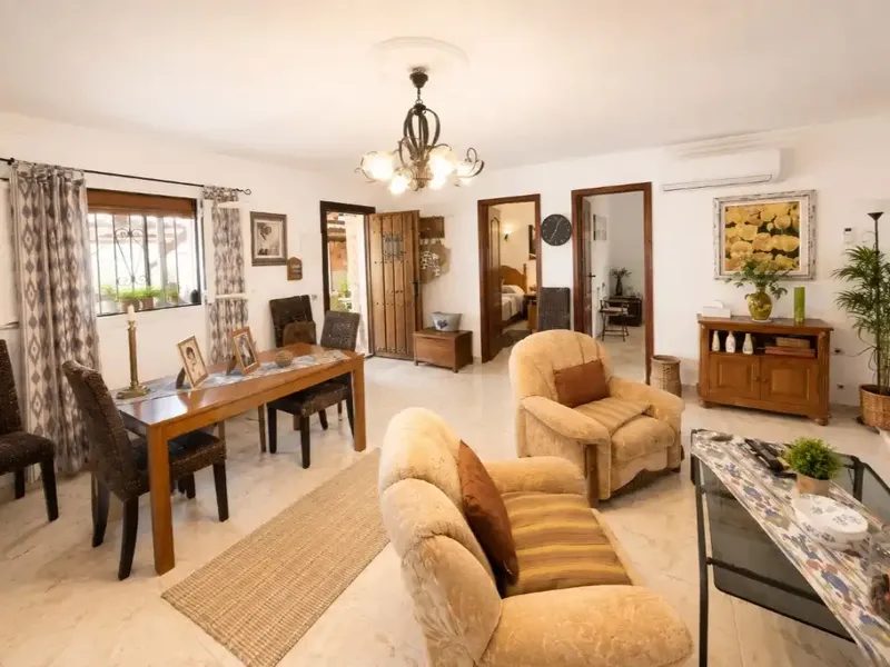 Independent Estate with Over 1,000 m² Plot 10 Minutes from Palma - Privacy, Space and Great Potential — photo 9