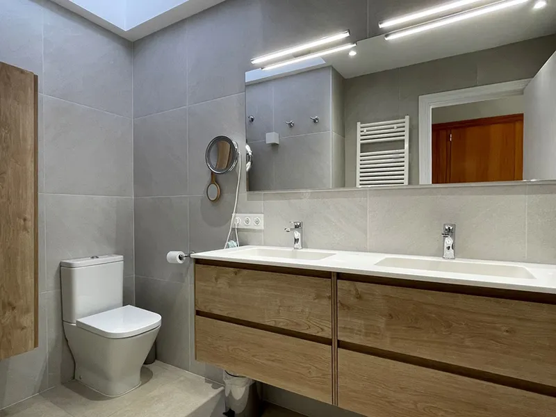 Magnificent villa of 283 m² with pool, sea view and garage in El Terreno, Palma — photo 8
