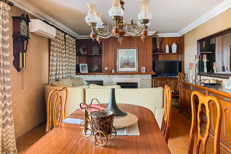 Townhouse with 3 residential units and great potential, ideal for the whole family! — photo 10
