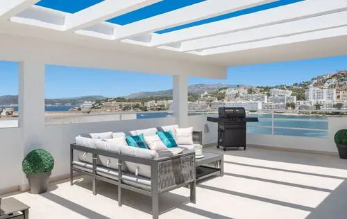 4 Bedrooms in Santa Ponsa — photo 2