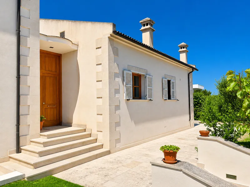 Spacious Mediterranean villa with mountain views in Nova Santa Ponsa Mas — photo 9