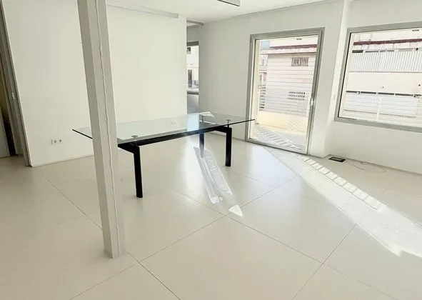 Flat / apartment in Calle de l'Omeladès, 2, Sant Jaume, Palma de Mallorca — photo 1