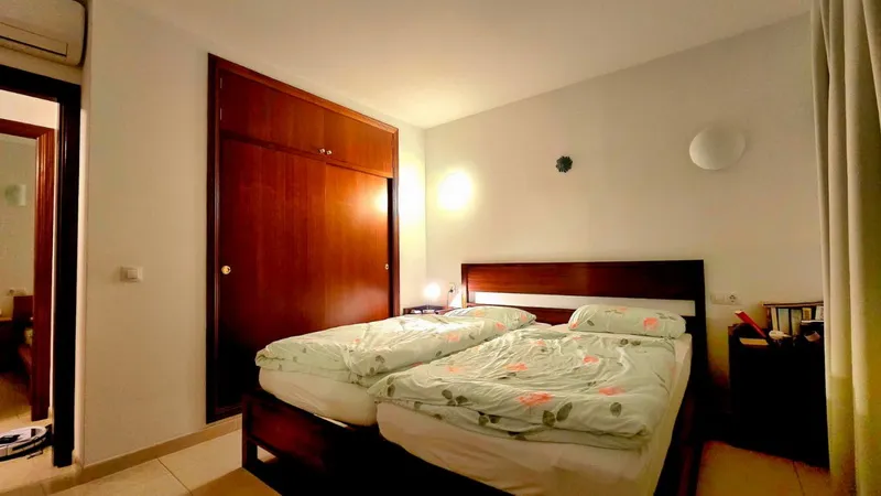 Well-maintained apartment with 3 bedrooms — photo 1